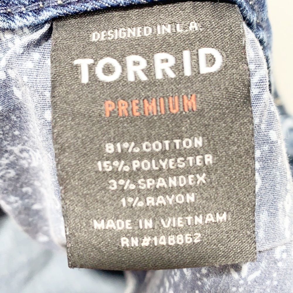 Torrid Distressed Ankle Skinny Jean Light Wash 18 - Picture 10 of 13